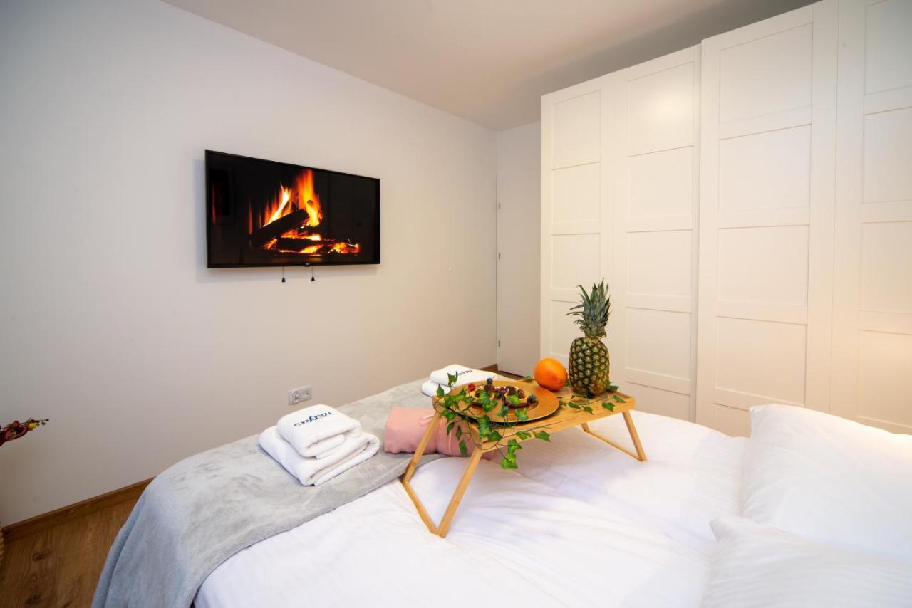Maya'S Flats & Resorts 49 - Spacious 3 Rooms Apartment In Szafarnia 그단스크 외부 사진