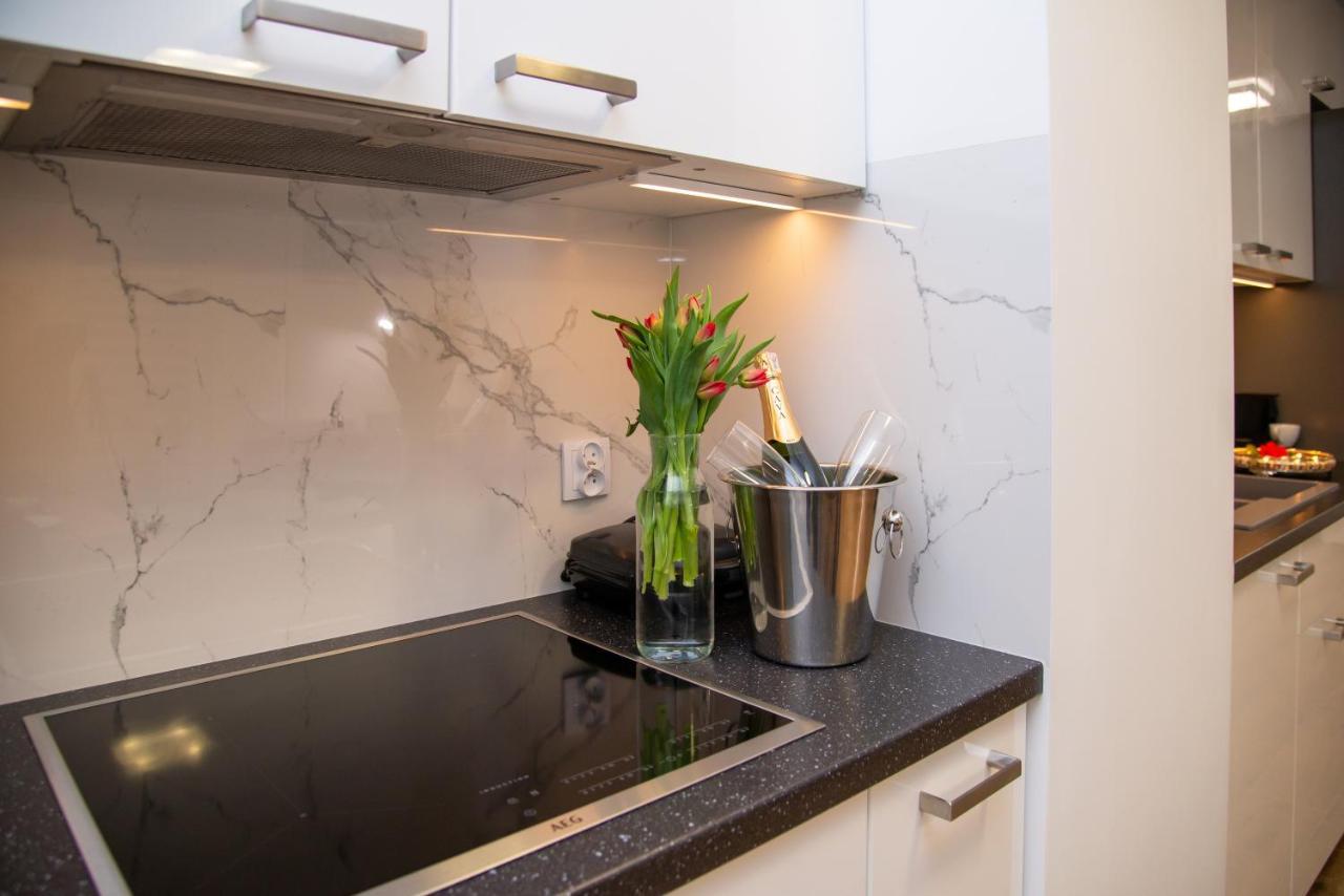 Maya'S Flats & Resorts 49 - Spacious 3 Rooms Apartment In Szafarnia 그단스크 외부 사진